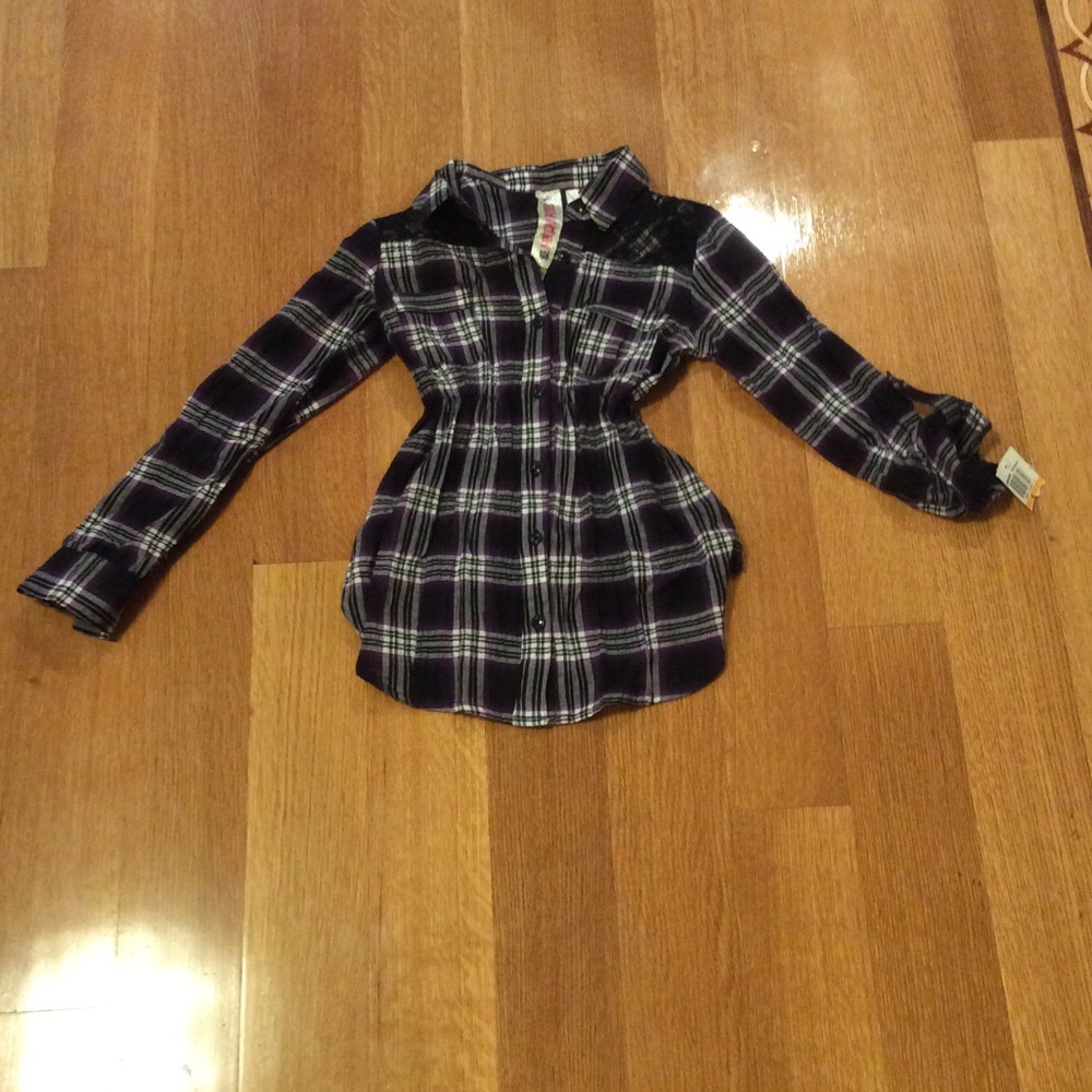 Macy’S - Girls Black/Purple Botton Up Shirt-Size S